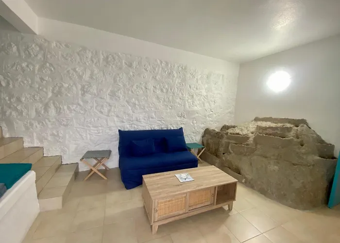 Appartement En Face Des Plages Cap D Ail